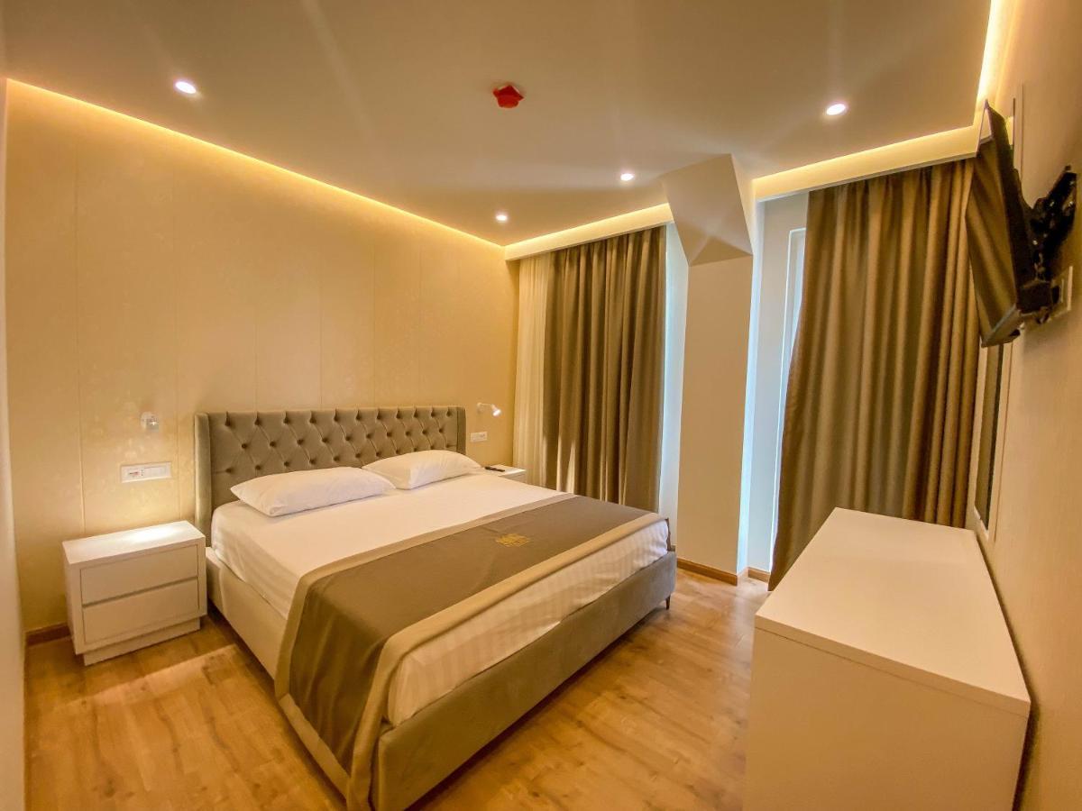 Red Hill Hotel Tirana Zewnętrze zdjęcie