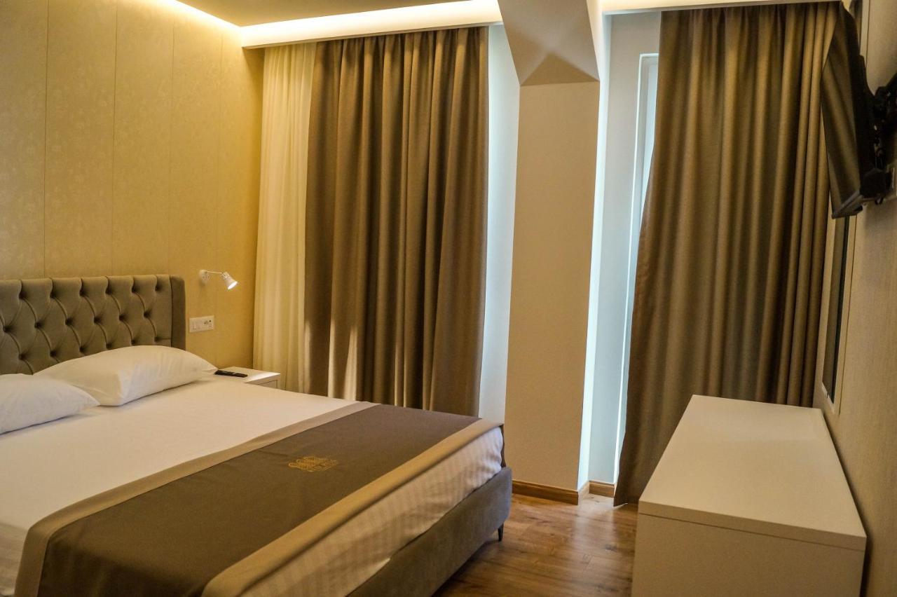Red Hill Hotel Tirana Zewnętrze zdjęcie